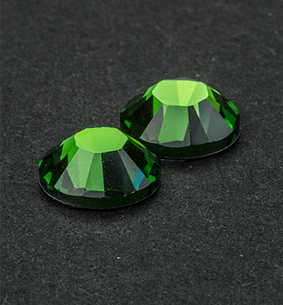 2038-ss34 - Swarovski - Fern Green - Rond - SS34 - 7mm