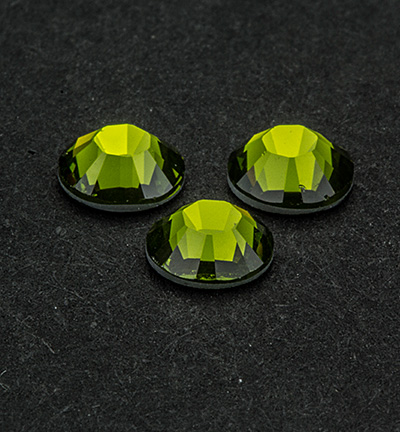 2038-ss20 - Swarovski - Olivine - Rond - SS20 - 5mm