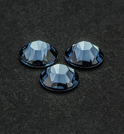 2038-ss20 - Swarovski - Denim Blue - 
