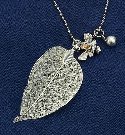 12415-1281 - Hobby Crafting Fun - Necklace, silver real leave & queen bee, organza bag - DIY set