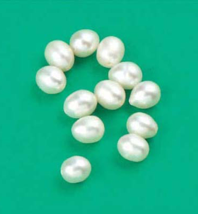 12019-0005 - Hobby Crafting Fun - Fresh water pearls, drop, Cream - 