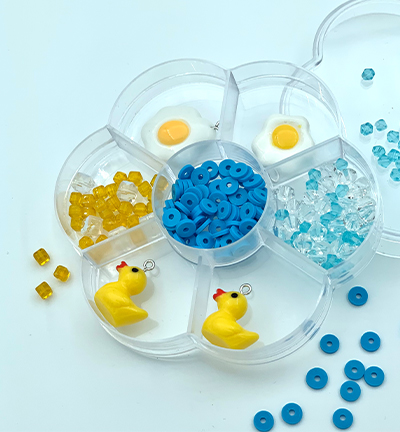 12415-1621 - Hobby Crafting Fun - Ducks 'n eggs, 4 toy charms & katsuki beads/ glass beads - 12415-1621 - Hobby Crafting Fun - Ducks 'n eggs, 4 toy charms & katsuki beads/ glass beads -