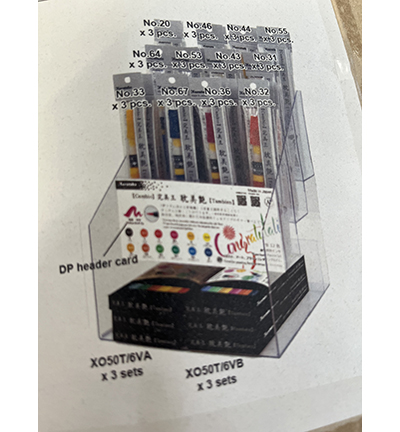 XO50T/DP72 - Kuretake / ZIG - 72 Display set - Displays Gansai Tambi XO50T/DP72 - Kuretake / ZIG - 72 Display set - Displays Gansai Tambi
