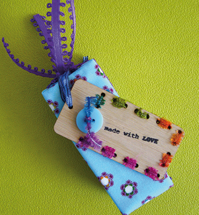 413.001.020 - Dutch DooBaDoo - Embroidery labels - Etiquettes - Detail 1