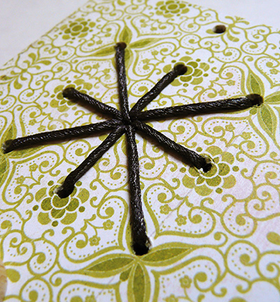 461.677.005 - Dutch DooBaDoo - 9-hole Coat rack - Plaquette - Detail 1