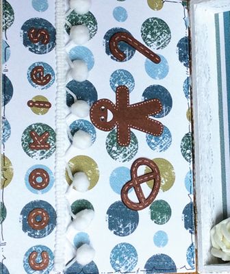 479.001.009 - Dutch DooBaDoo - Christmas Cookies - Kraft Liner - Detail 1 479.001.009 - Dutch DooBaDoo - Christmas Cookies - Kraft Liner - Detail 1