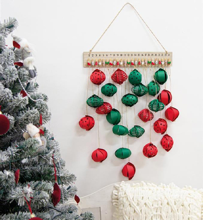 3905-01 - Stafil - Wooden board with clips - Noël - Detail 1