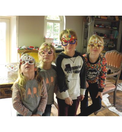 493.002.005 - Pronty - Hero glasses - Grey Chipboard - Detail 4