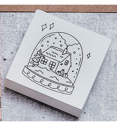MB0038 - Colop - Snow globe - May & Berry - Detail 2 MB0038 - Colop - Snow globe - May & Berry - Detail 2