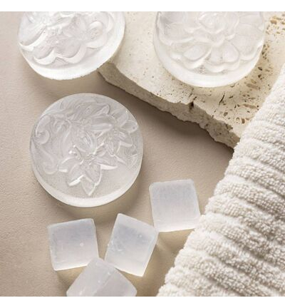 700260 - Creativ Company - Transparante zeep basis, korrels - Zeep basis Transparant - Detail 2