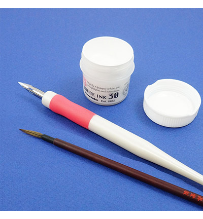 CNCE201-3EU - Kuretake / ZIG - White Ink 30g - Encre blanche - Detail 4 CNCE201-3EU - Kuretake / ZIG - White Ink 30g - Encre blanche - Detail 4