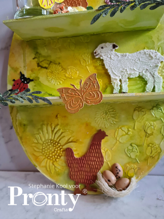 492.001.016 - Pronty - Chipboard Insects 1 - Grey Chipboard - Detail 1