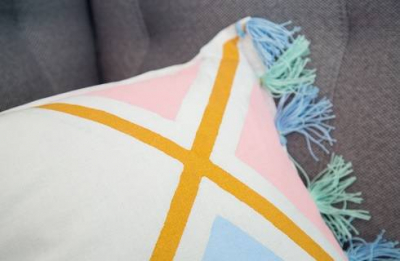 295-319 - Pebeo - Blanc Antique - SetaColor Opaque - Detail 4