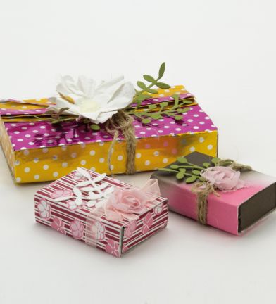 4425 - Origami - Metallic Dots - Origami Papers - Detail 1