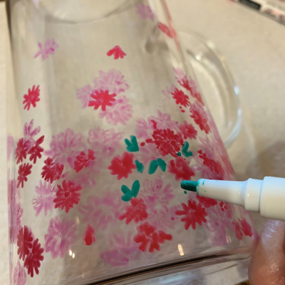 DGPM02-K - DecoArt - Translucent Metallic Gold - DecoArt Glass Paint Markers - Detail 2