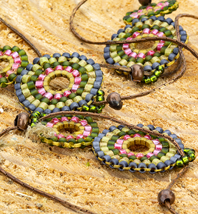 12450-5004 - Hobby Crafting Fun - Hand beaded ornament - Hand beaded ornament - Detail 3