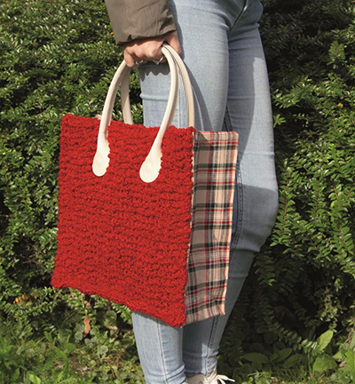 108085-05 - Stafil - Boucle Yarn, Red - Boucle - Detail 1